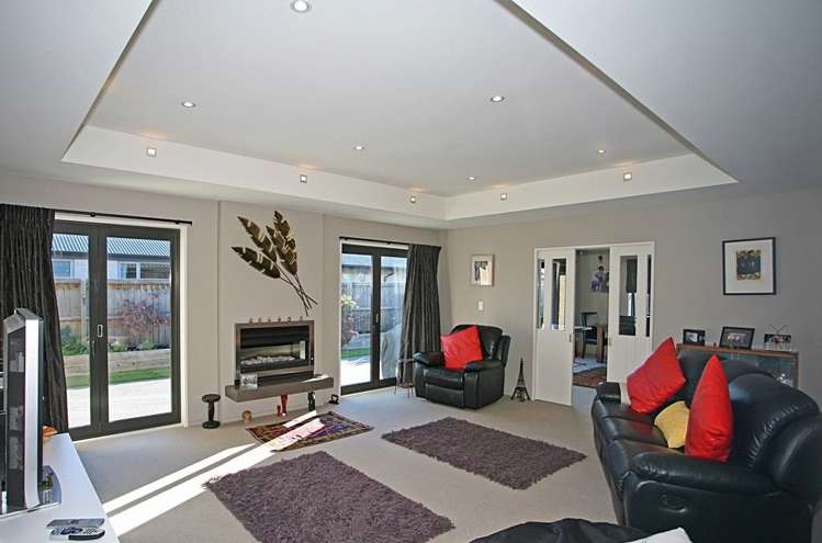 6 Millpark Place Northwood_6