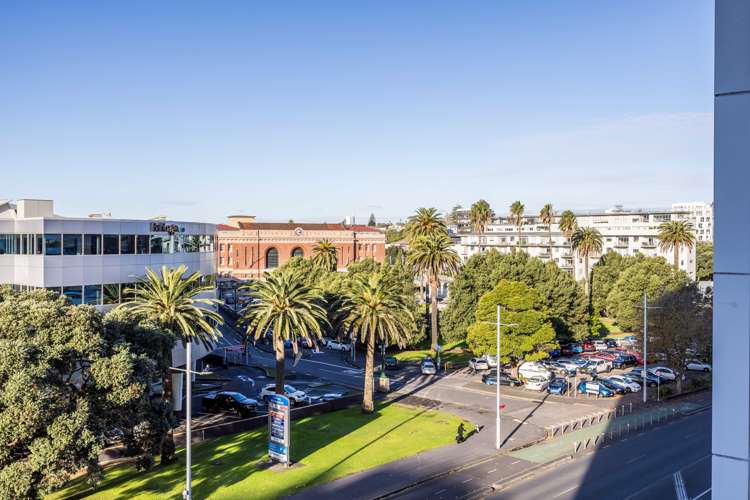 404/85 Beach Road Auckland Central_6