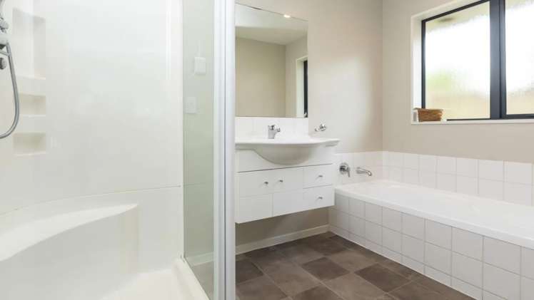 43A Shortland Street Wainoni_6