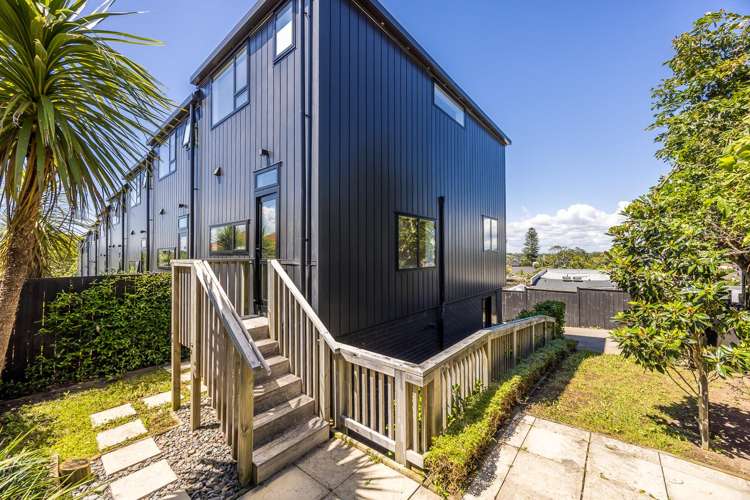 8/805 Riddell Road St Heliers_26