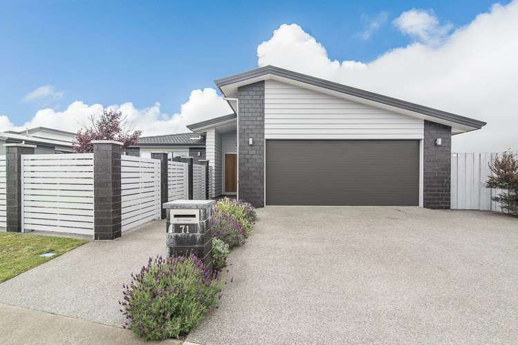 71 Kotuku Drive Paraparaumu Beach_1