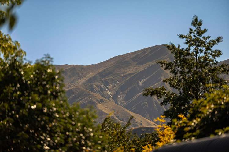 4 Innes Place Arrowtown_14