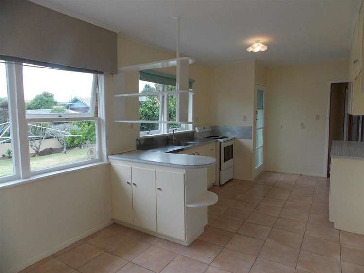 33 Halberg Street Papakura_5