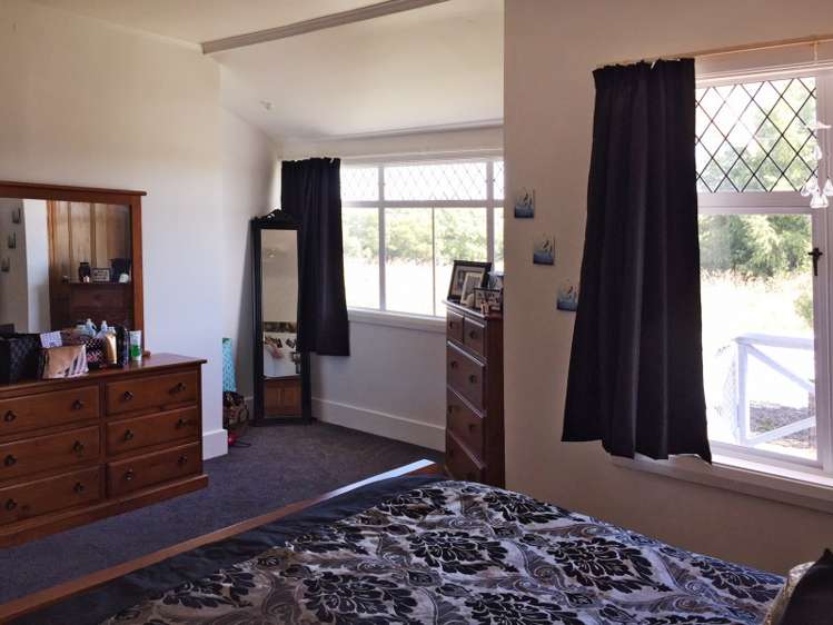 2 Torquay Street Kaitangata_10