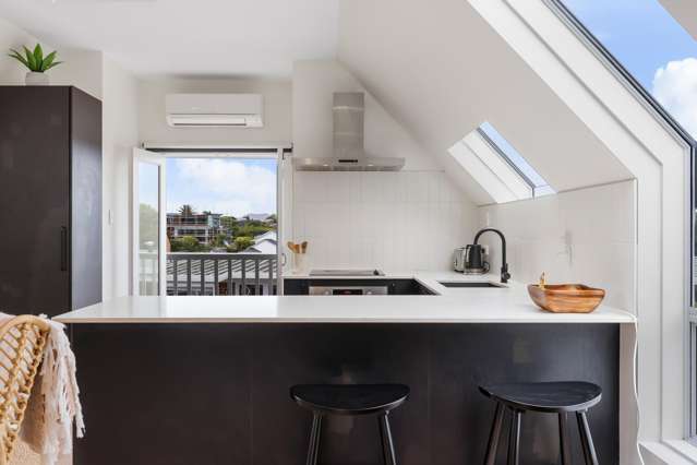 7/38 Kitchener Road Milford_4