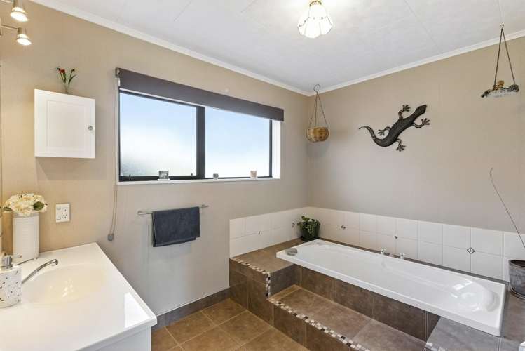 39A The Avenue Levin_23