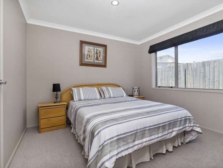 17 Stafford Rise Owhata_13