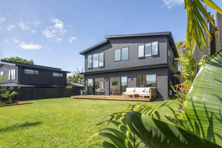 43 Golf Road New Lynn_22