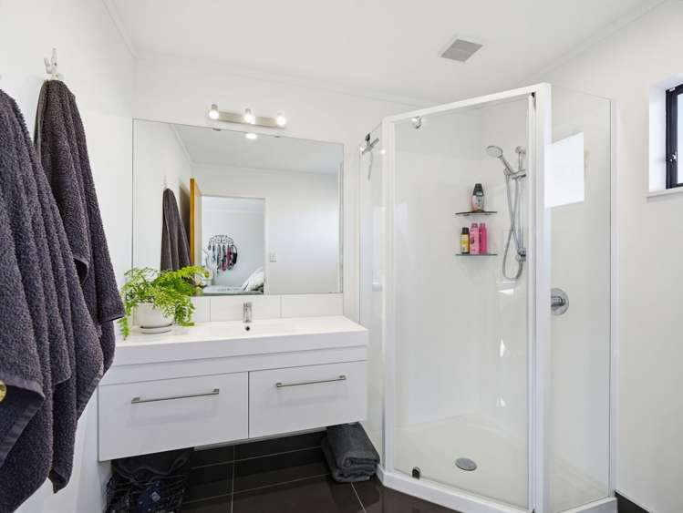 11 Fern Grove Taradale_18