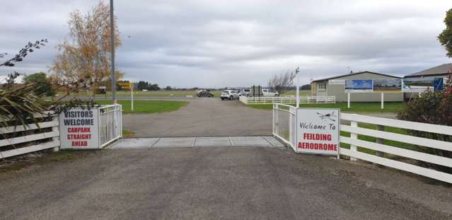 Feilding Airfield, Taonui Road Feilding_2