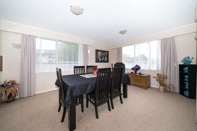 38 Somerset Crescent Highbury_2