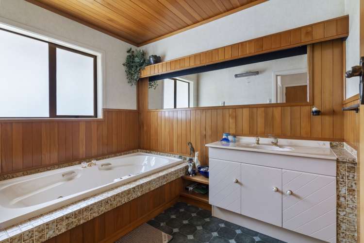 906 Port Road Whangamata_17