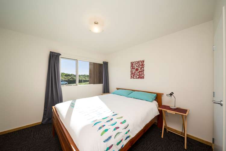 285 Tai Road Opunake_15