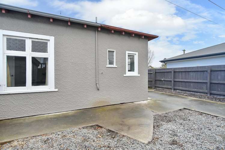 36 Hopkins Street Woolston_21