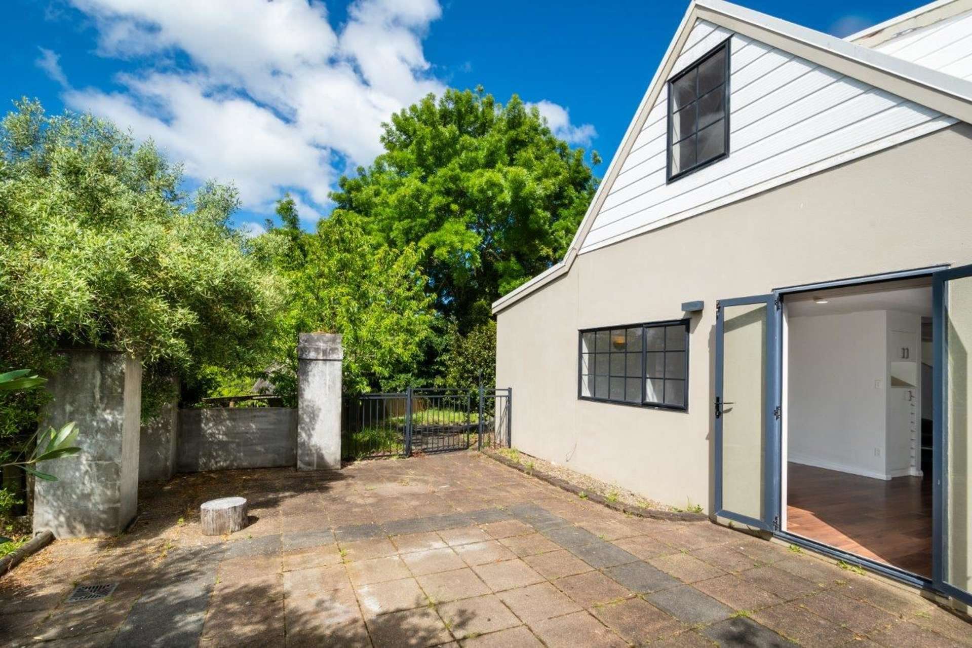 87 Tawa Road Kumeu_0