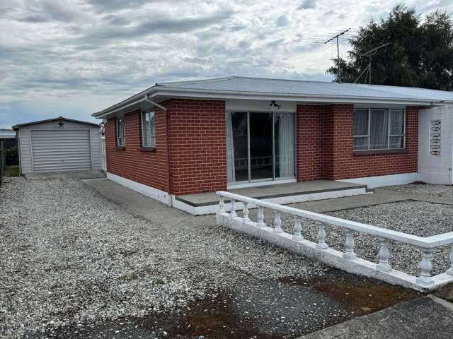 2 bedroom unit plus garage.