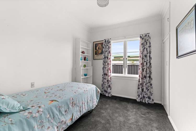 1417 Woodstock Avenue Mayfair_10