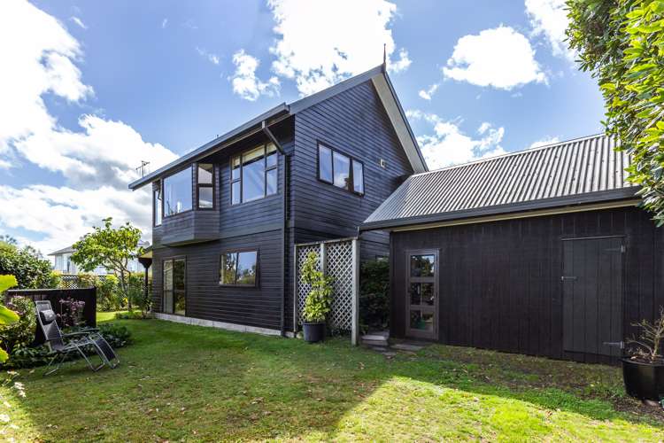 2/83 Rainbow Drive Taupo_8