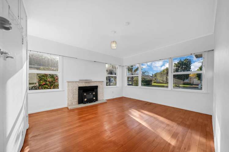 64 Hallberry Road Mangere East_10