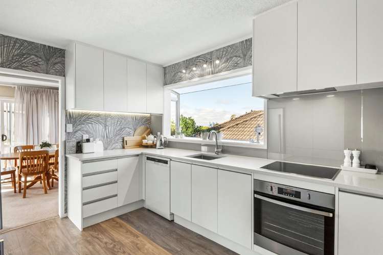 26 Holdaway Avenue Northcote_7