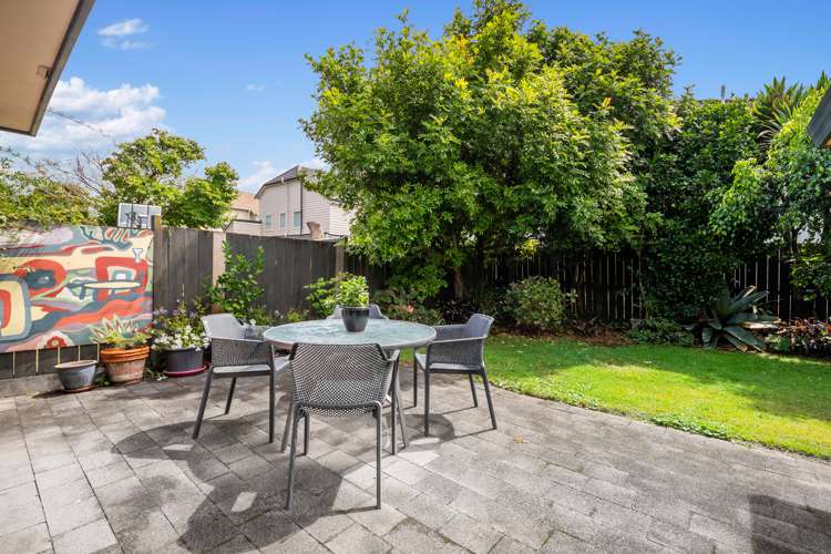 9b Onslow Avenue Epsom_14