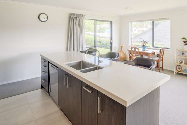 43 Symes Drive Red Beach_11