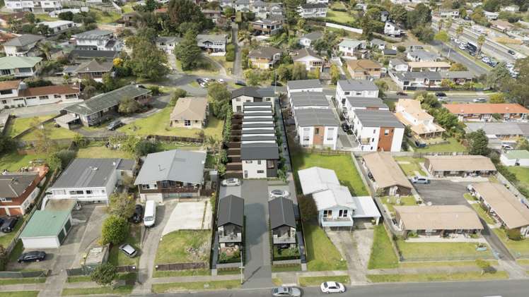 Lot 3/9 Chevis Place Pakuranga Heights_12