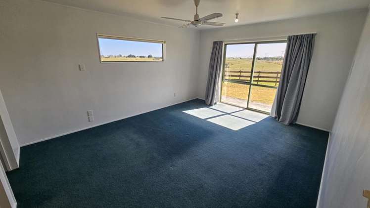 44 Otaraoa Road Waitara_7