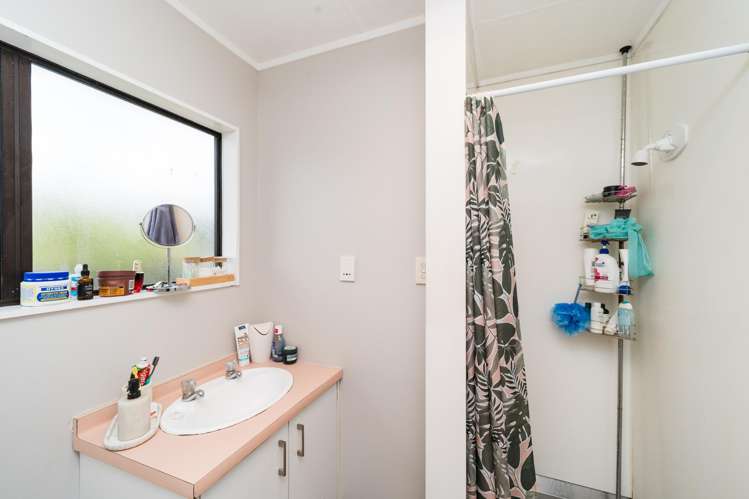 126D Ferguson Street West End_14