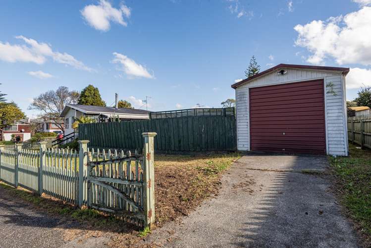 24 Manapouri Street Tikipunga_14