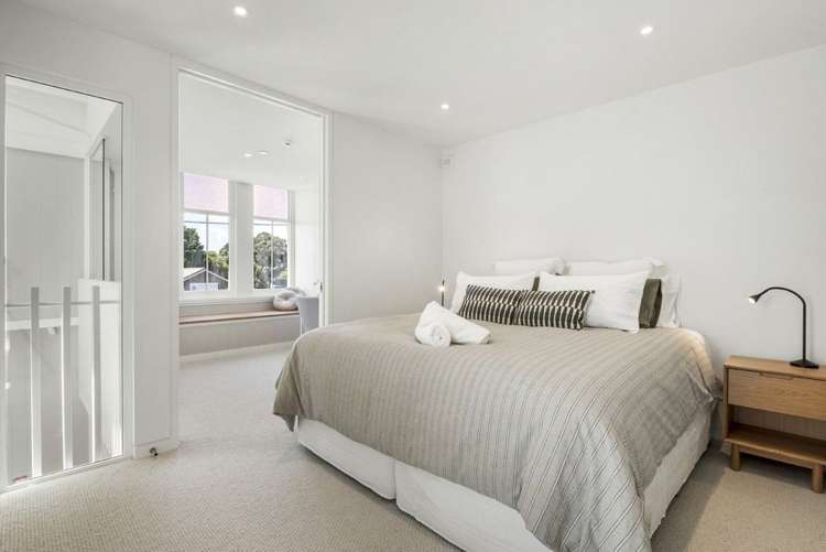  2/16 View Road Mount Eden_10