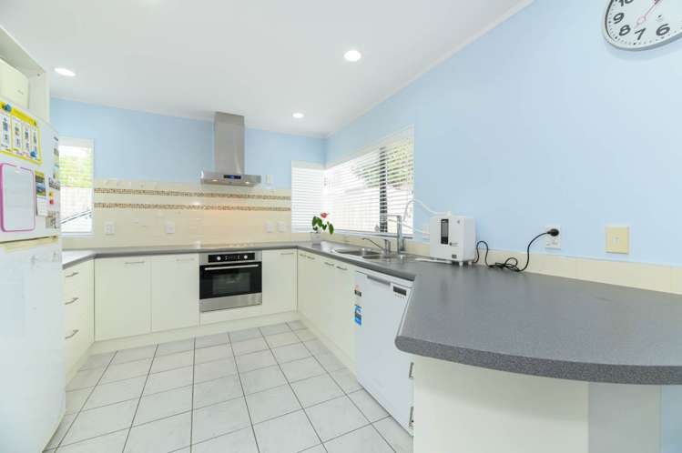 2/786 East Coast Road Oteha_6