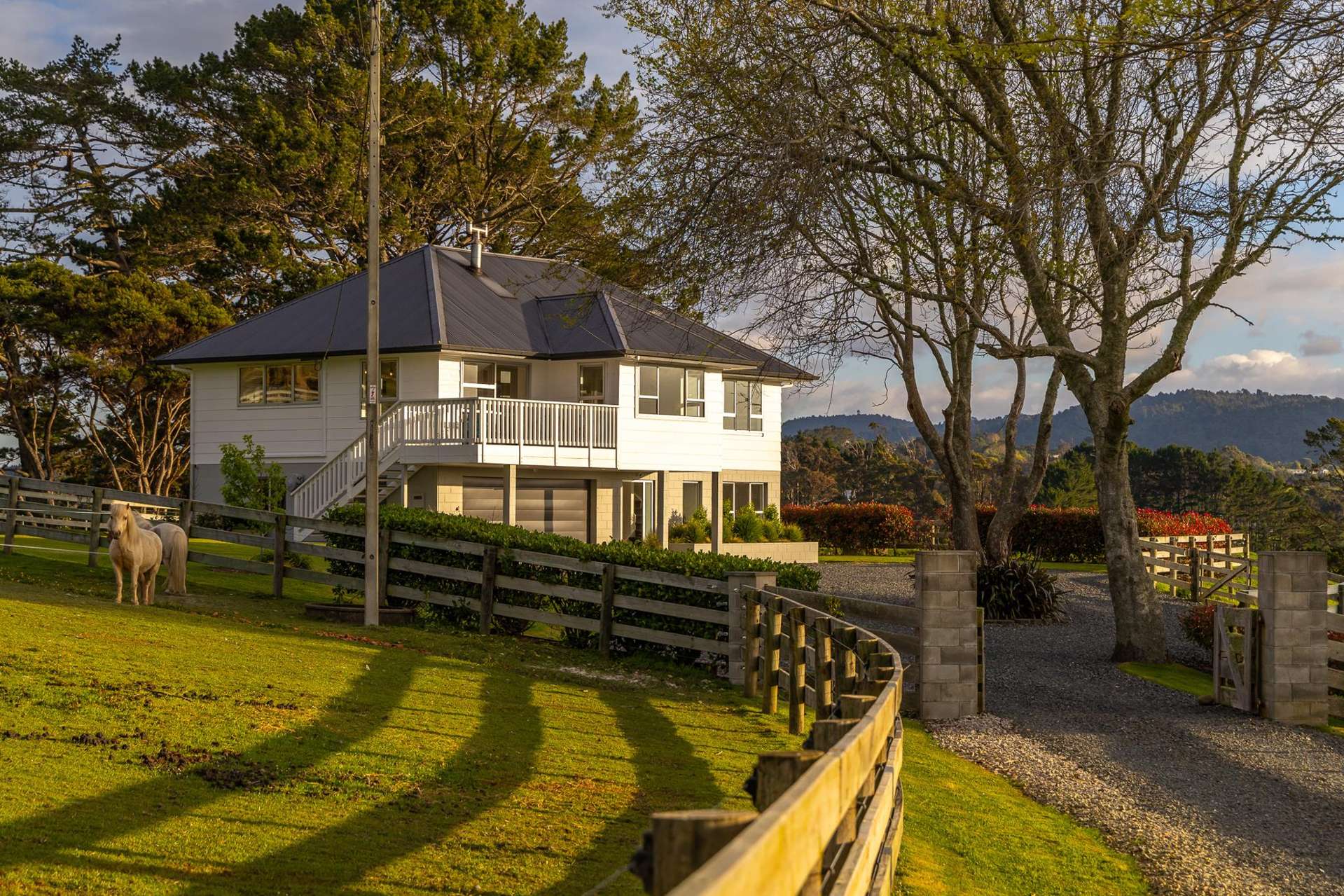 90 McEntee Road Waitakere_0