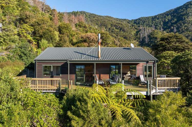 29 Manuka Drive Ngakuta Bay_18