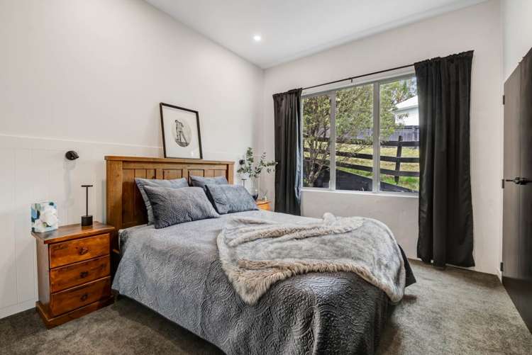 589 Inland Road Helensville_27