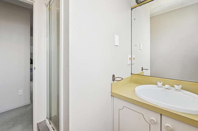 26B Grey Street Glenholme_16