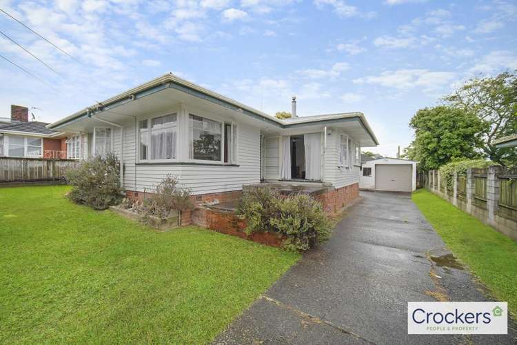 3 Clayton Road 10686_0