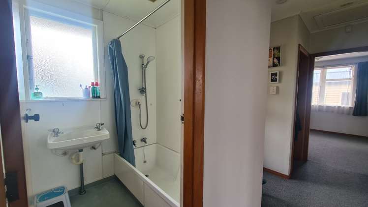 52 Ihaia Road Opunake_13