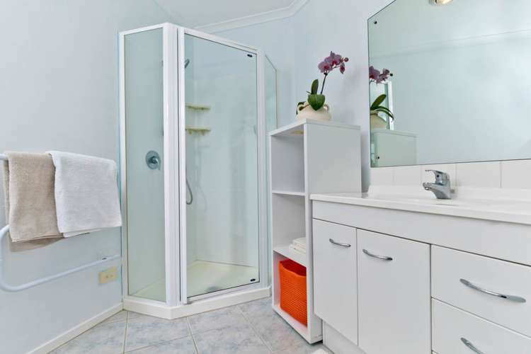 12 Te Wharau Drive Greenhithe_12