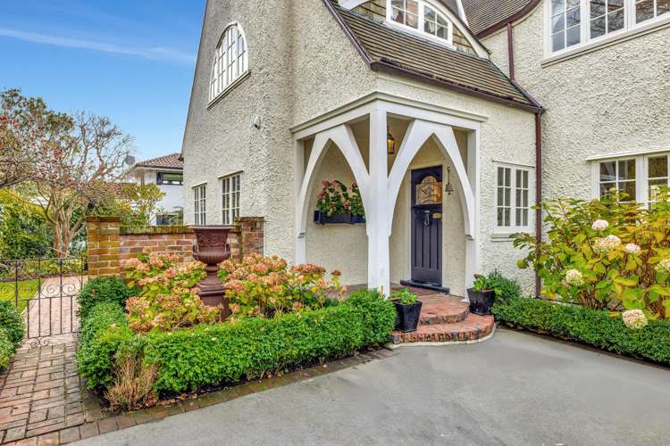 43 Holmwood Road_5