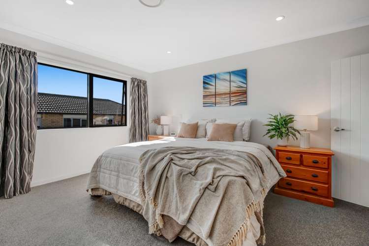 7 Raabia Close Parakai_16