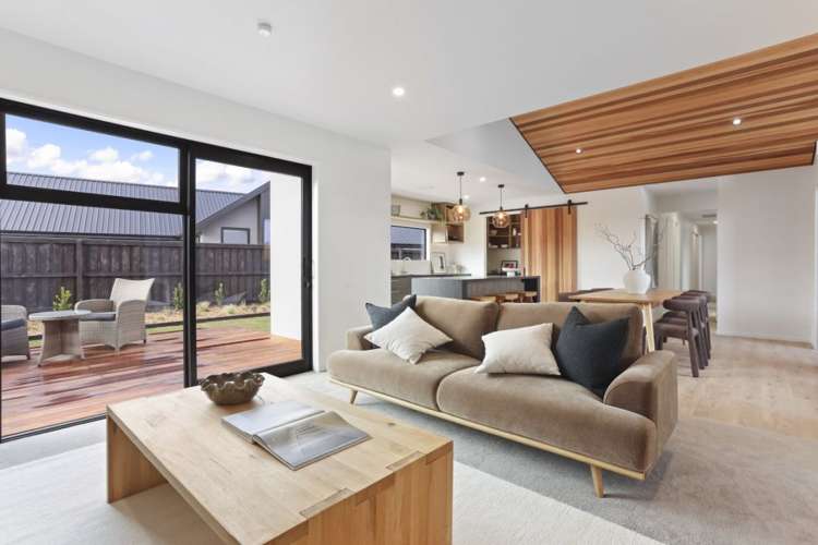 2 Cathie Street_3