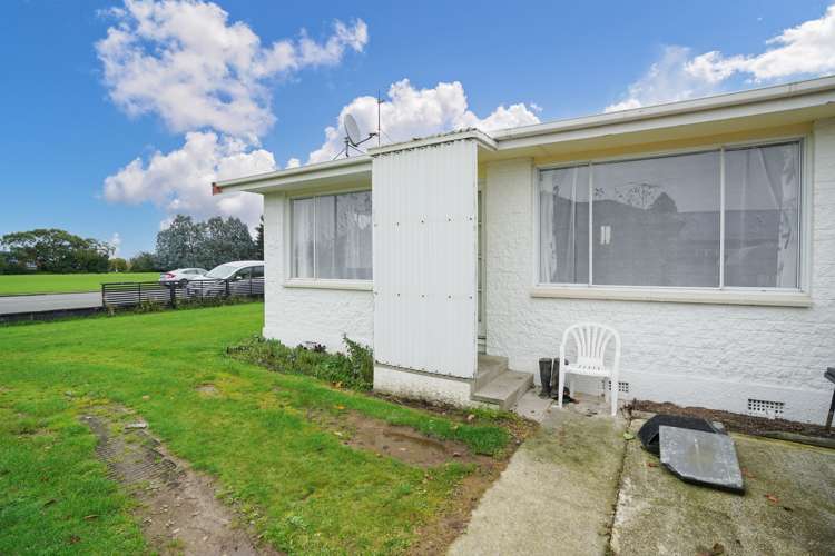 1/90 Balmoral Drive Appleby_13