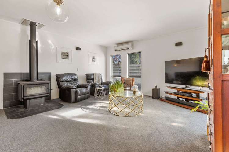 31a Utuhina Road Springfield_5