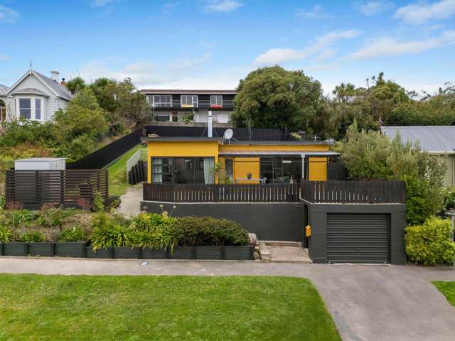Sunny, Updated 2-Bedroom Home – Move-in Ready!