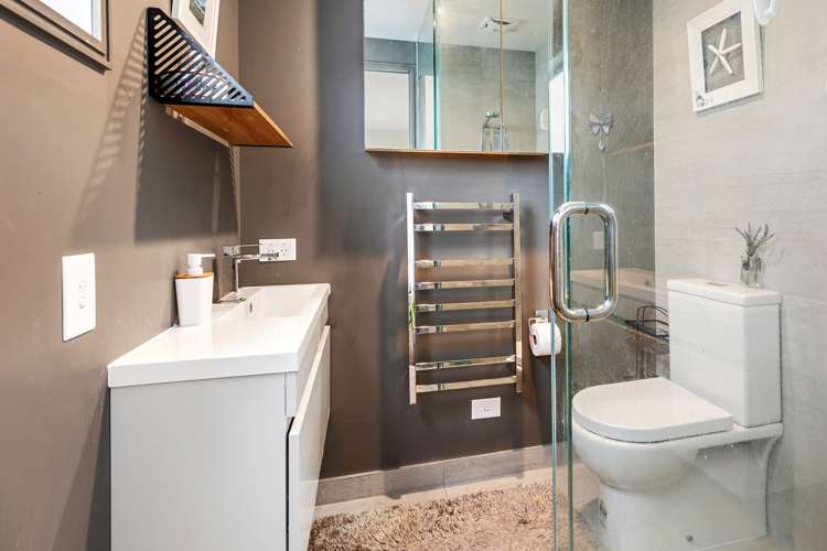 83 Coast Boulevard Papamoa_14