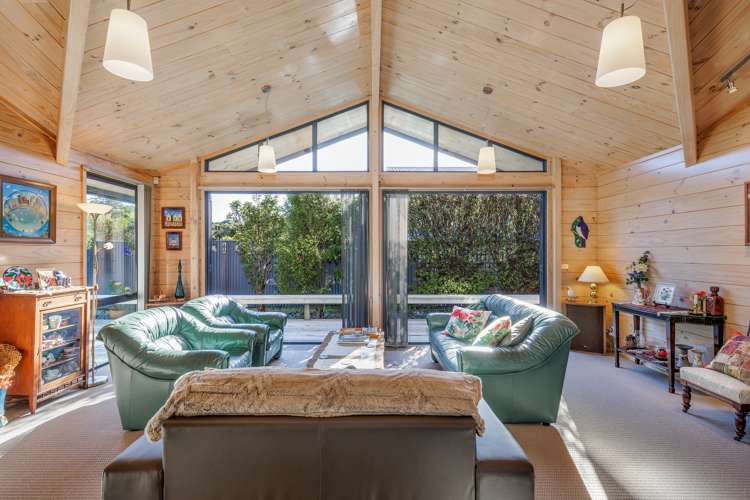 33 Ridge Road Oneroa_7