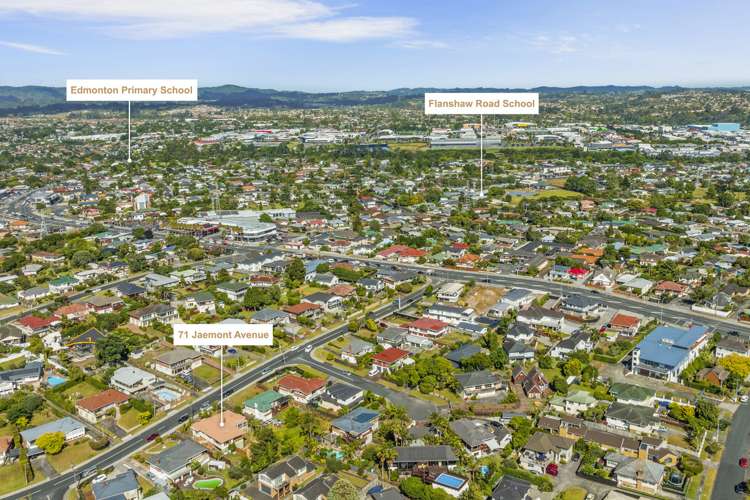 71 Jaemont Avenue Te Atatu South_5