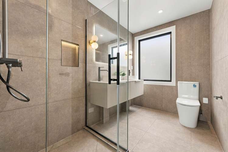 2A Rangitoto Terrace Milford_22
