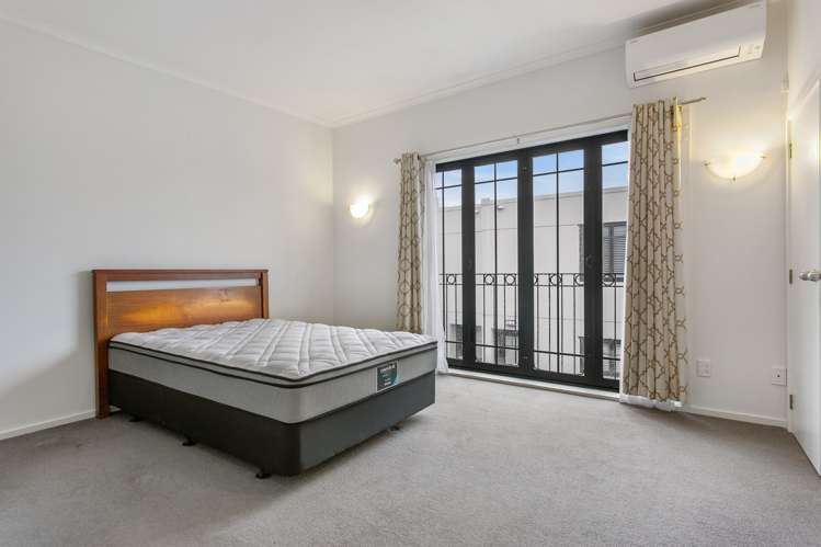 6f/8 Farnham Street Parnell_8